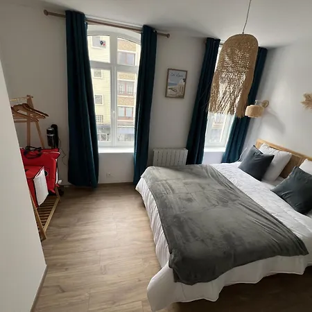 Oasis Urbaine - 2-4p Centre-ville, Place Dalton *